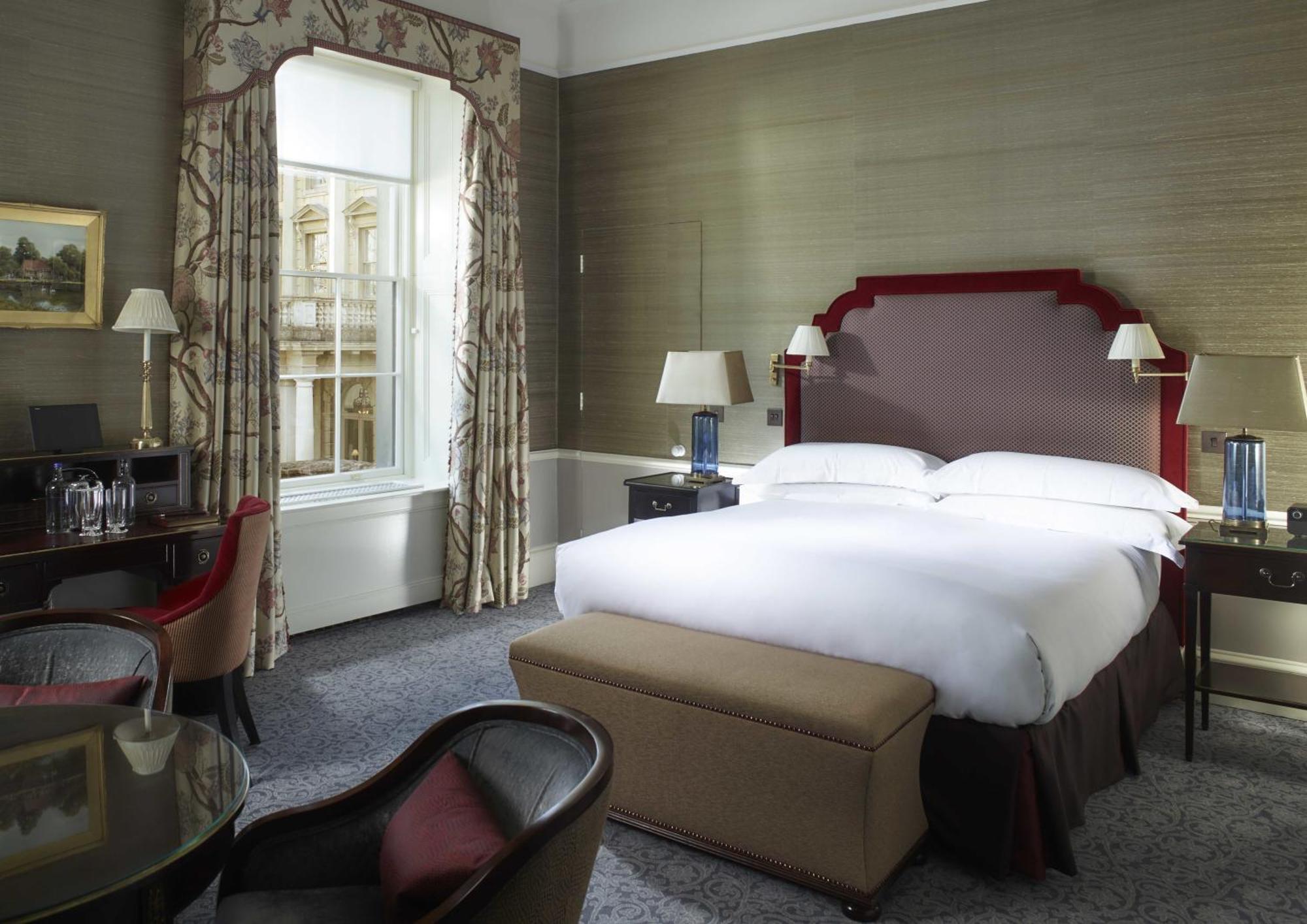 Cliveden House - An Iconic Luxury Hotel Мейденхед Номер фото