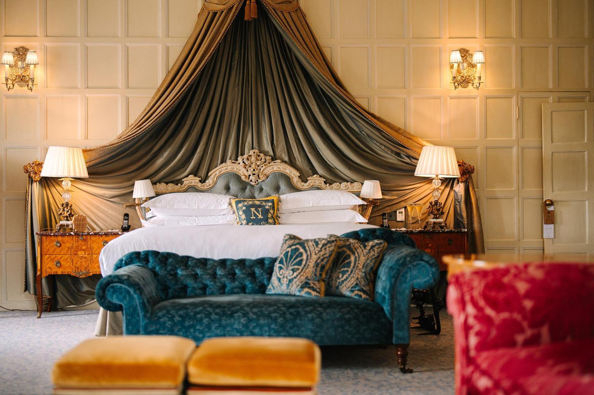 Cliveden House - An Iconic Luxury Hotel Мейденхед Экстерьер фото